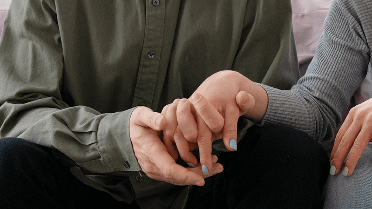 Terapia de parejas después de una infidelidad: cómo sanar y perdonar