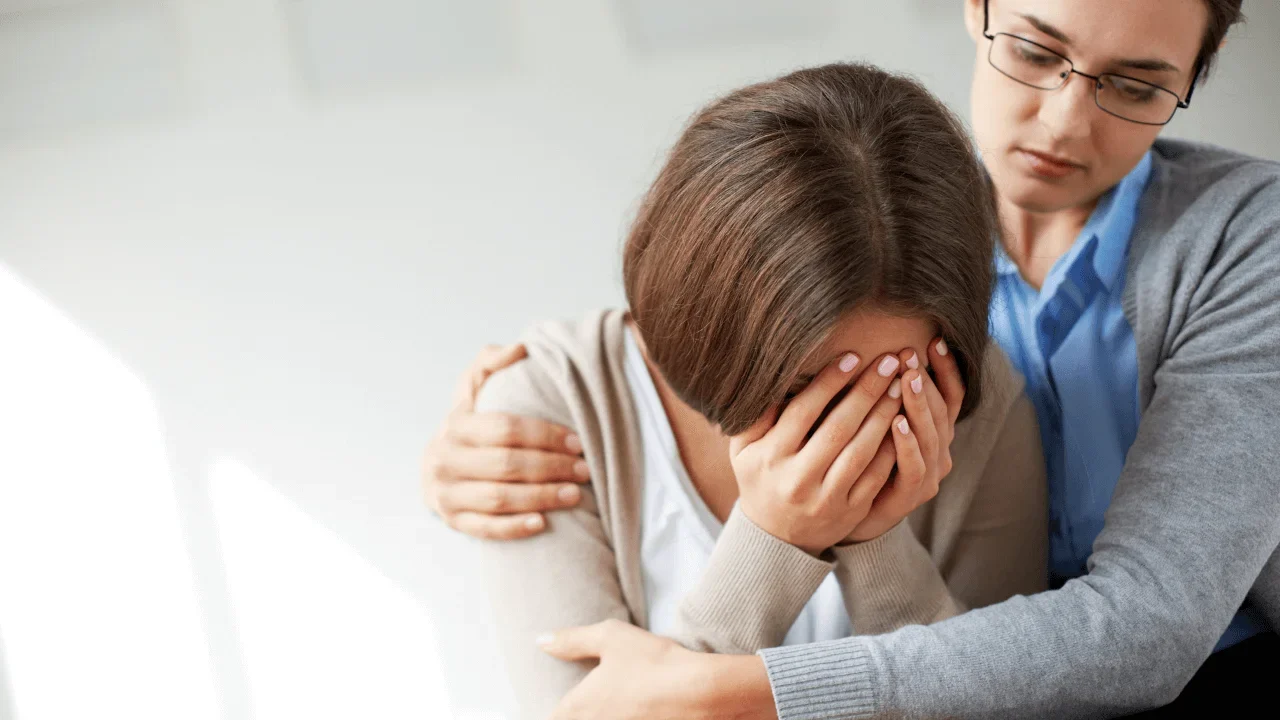 Abrazando el dolor: Cómo la terapia emocional puede ayudar a superar el duelo