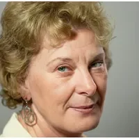 Mtra. Virginia Satir